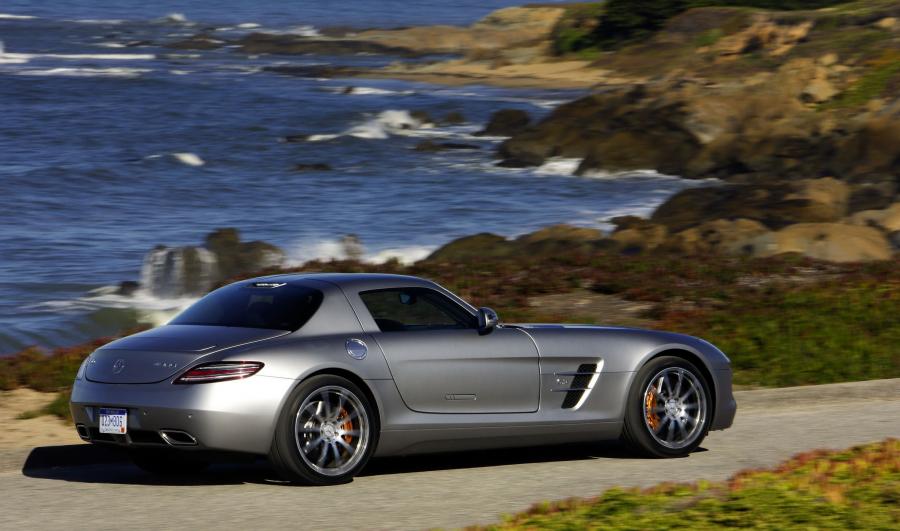  Mercedes-Benz SLS AMG 2010 года  (фото 156 из 526)